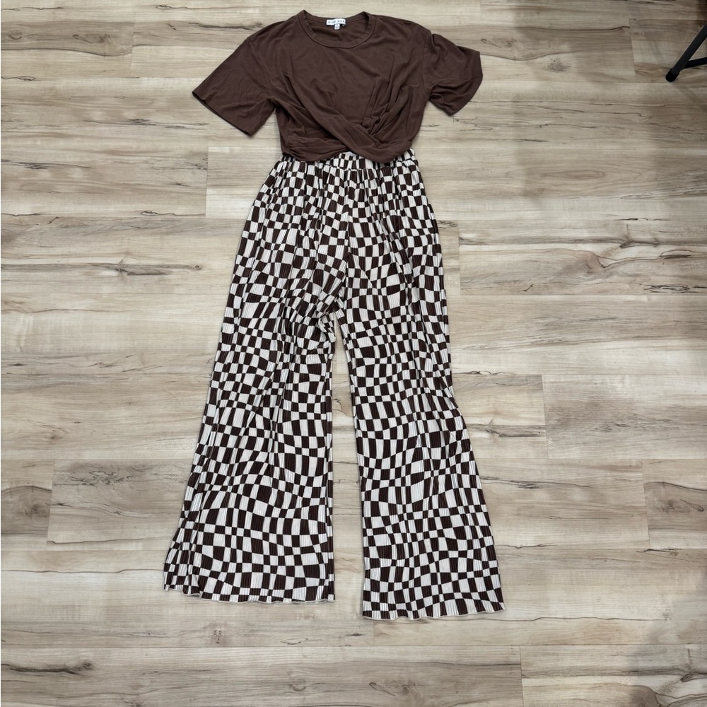 Storia Brown and cream Checkered Wide Leg with brown cropped top